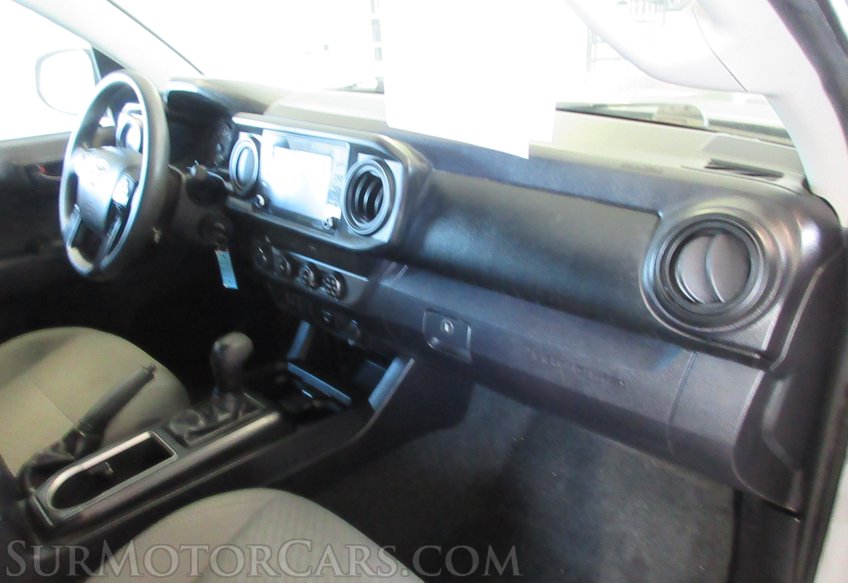 2020 Toyota Tacoma - Image 24