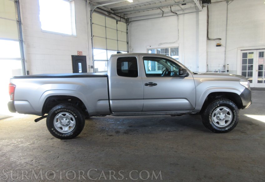 2020 Toyota Tacoma - Image 10