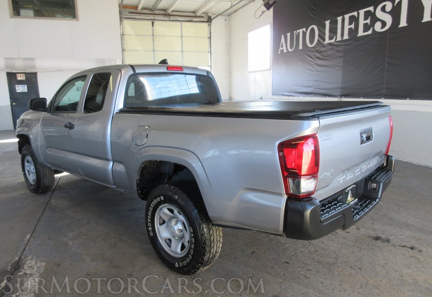 2020 Toyota Tacoma - Image 8