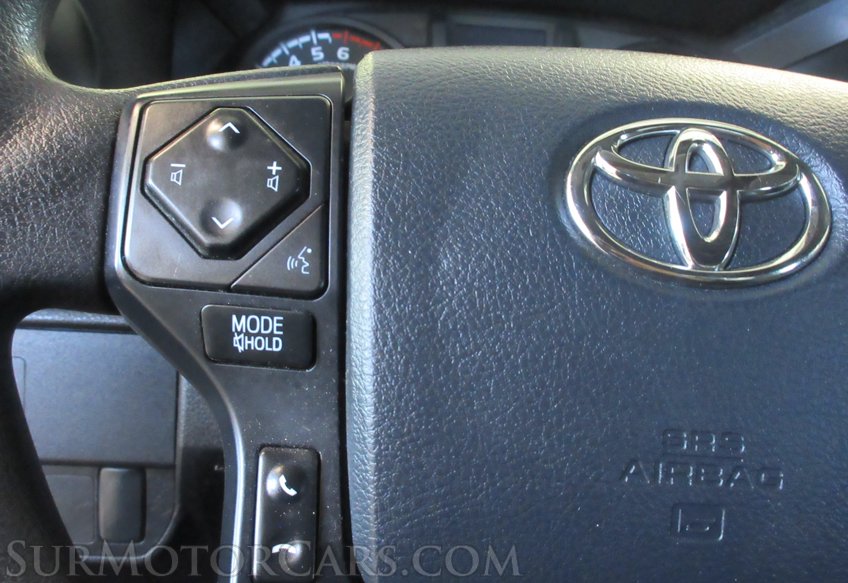 2020 Toyota Tacoma - Image 31