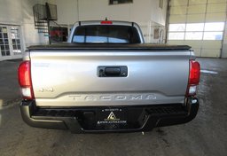 2020 Toyota Tacoma - Image 12