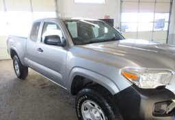 2020 Toyota Tacoma - Image 13