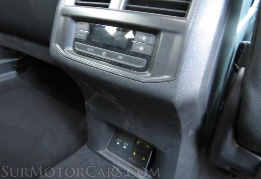 2021 Volkswagen Atlas - Image 42