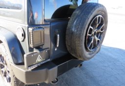 2018 Jeep Wrangler JK Unlimited - Image 17