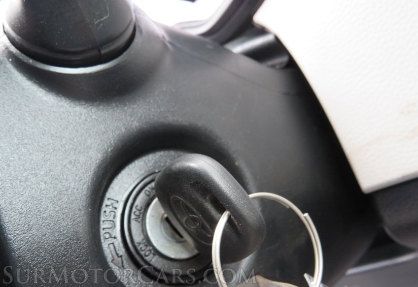 2020 Toyota Corolla - Image 42