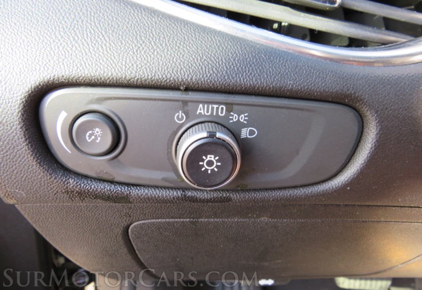 2019 Chevrolet Malibu - Image 43