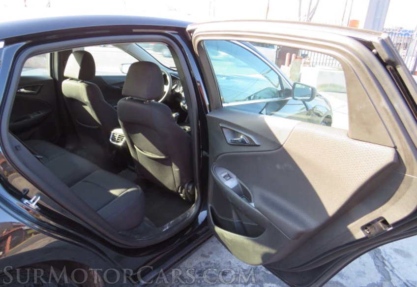 2019 Chevrolet Malibu - Image 24