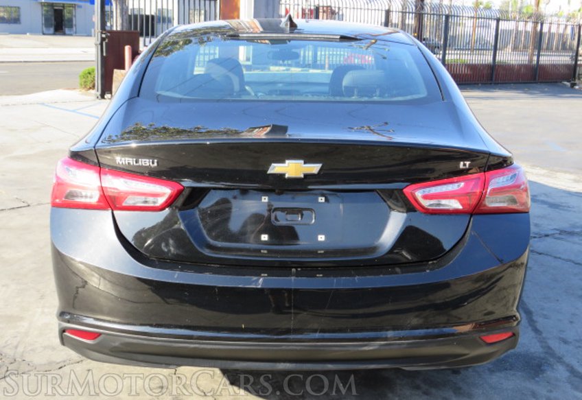 2019 Chevrolet Malibu - Image 13