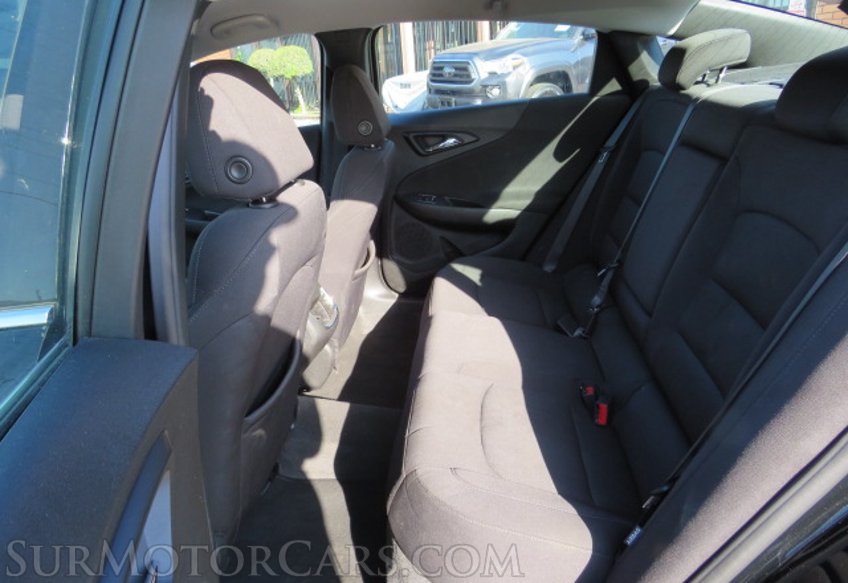 2019 Chevrolet Malibu - Image 26