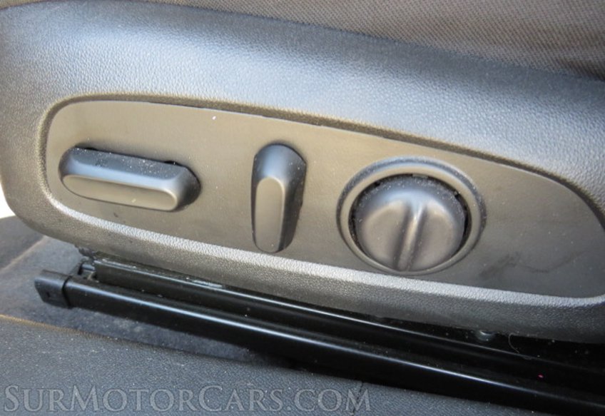 2019 Chevrolet Malibu - Image 46