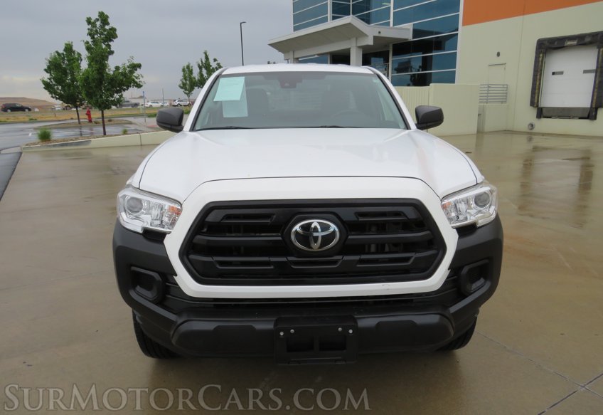 2019 Toyota Tacoma 4WD - Image 11