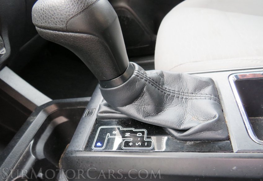 2019 Toyota Tacoma 4WD - Image 33