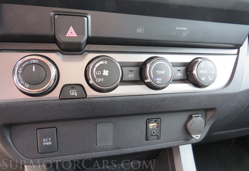 2019 Toyota Tacoma 4WD - Image 32