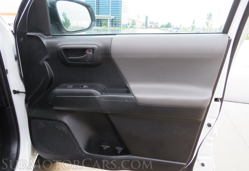 2019 Toyota Tacoma 4WD - Image 39