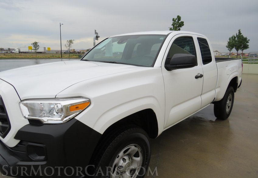 2019 Toyota Tacoma 4WD - Image 14