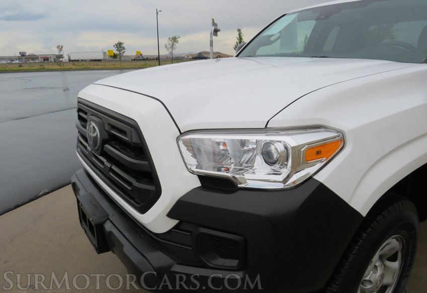 2019 Toyota Tacoma 4WD - Image 18