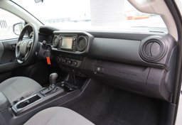 2019 Toyota Tacoma 4WD - Image 21