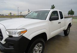 2019 Toyota Tacoma 4WD - Image 14