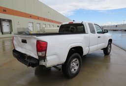 2019 Toyota Tacoma 4WD - Image 8