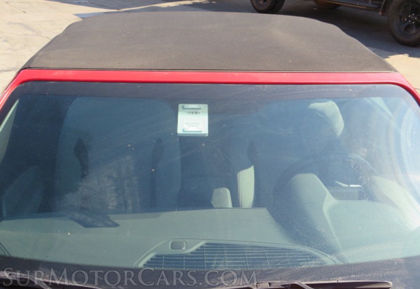 2020 Chevrolet Camaro - Image 14