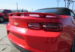 2020 Chevrolet Camaro - Image 21