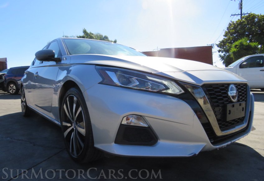 2021 Nissan Altima - Image 11