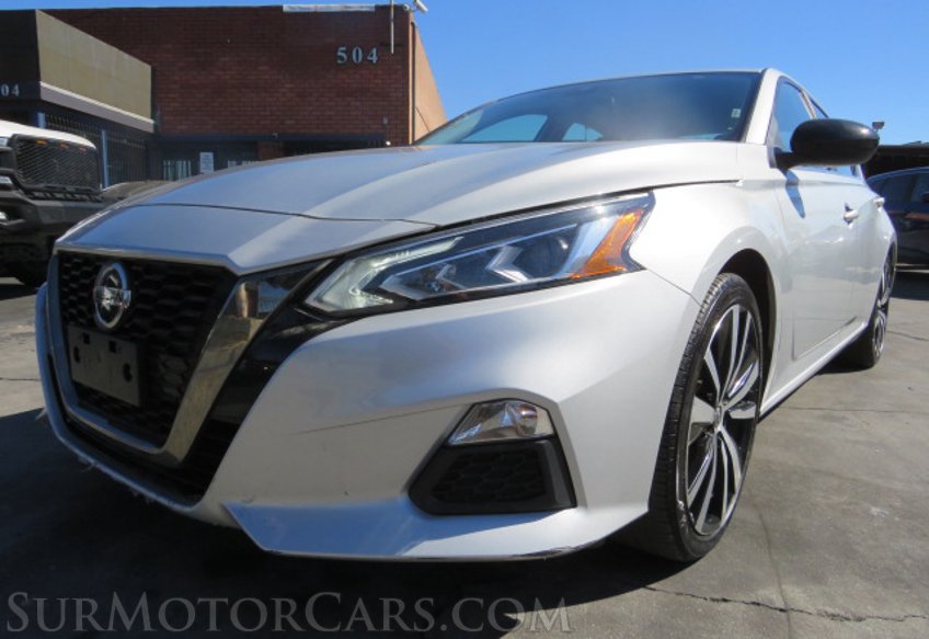 2021 Nissan Altima - Image 12