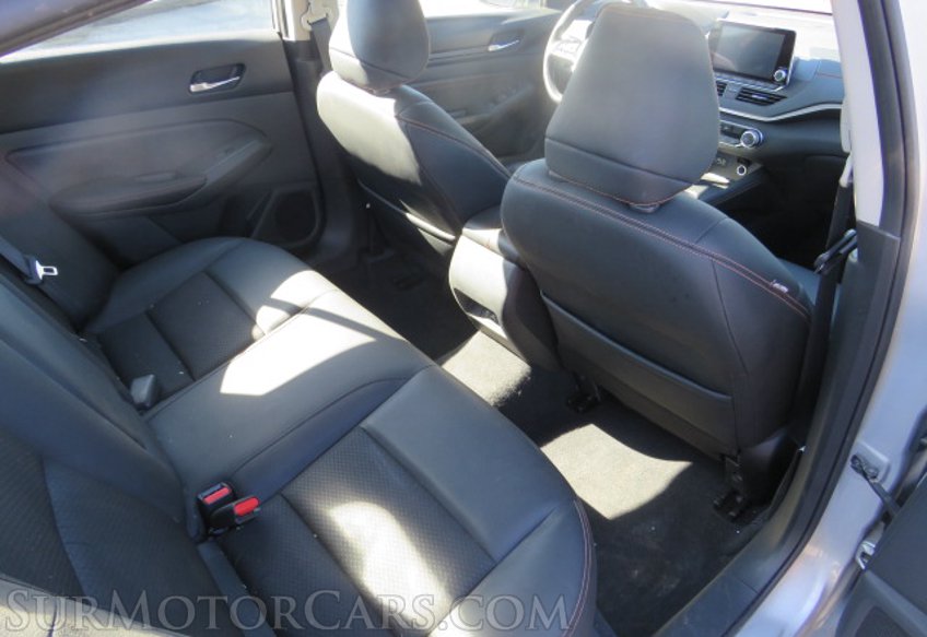 2021 Nissan Altima - Image 32