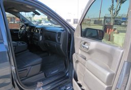 2019 Chevrolet Silverado 1500 - Image 25