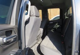 2019 Chevrolet Silverado 1500 - Image 34