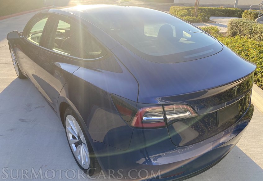 2022 Tesla Model 3 - Image 9
