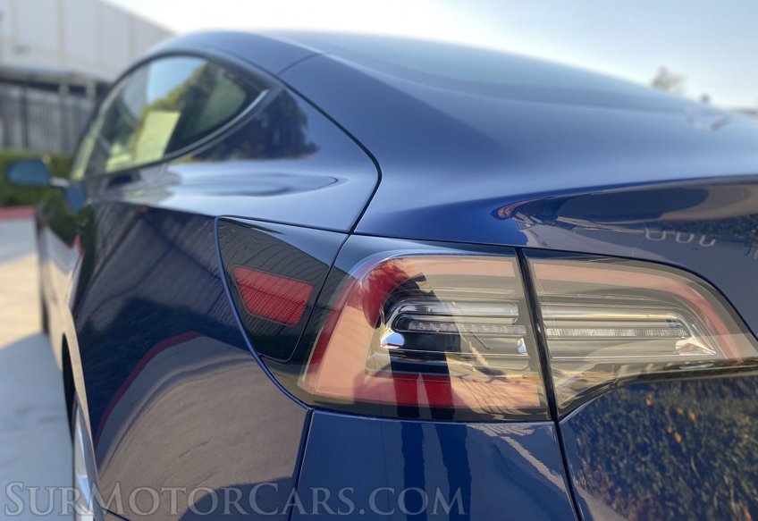 2022 Tesla Model 3 - Image 10