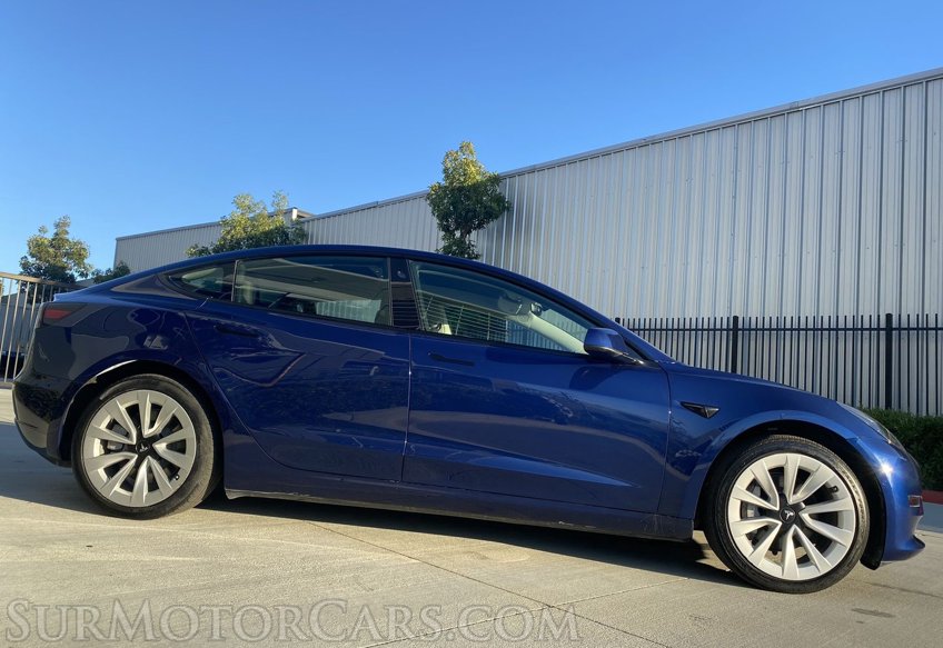 2022 Tesla Model 3 - Image 4