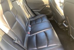 2022 Tesla Model 3 - Image 27