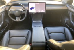 2022 Tesla Model 3 - Image 33