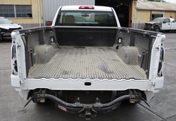 2019 Chevrolet Silverado 1500 - Image 10