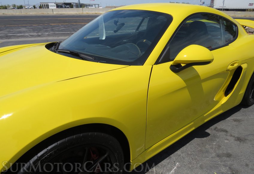2016 Porsche Cayman - Image 12