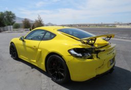 2016 Porsche Cayman - Image 5