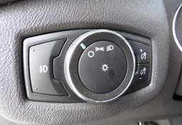 2017 Ford Transit Connect Van - Image 39