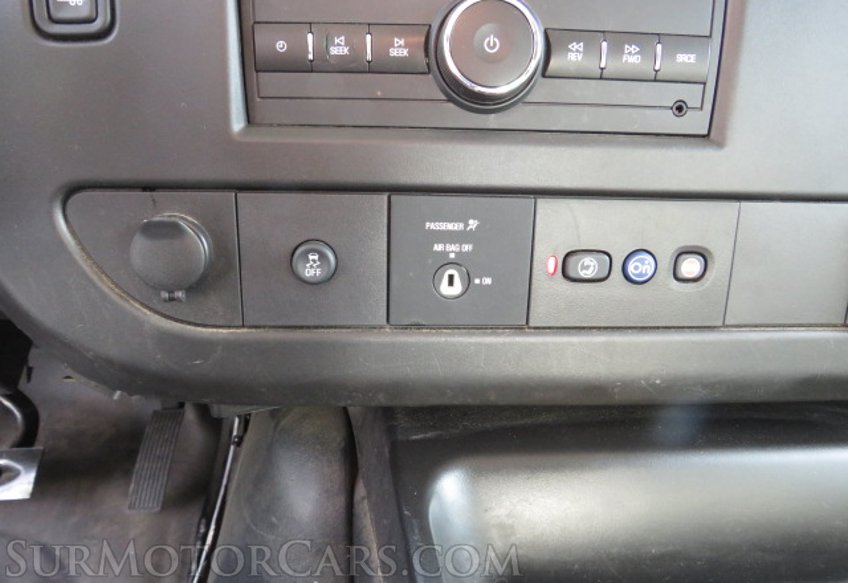 2019 Chevrolet Express Cargo Van - Image 30