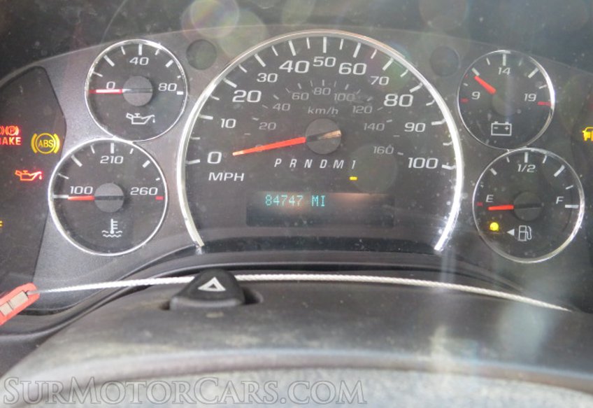 2019 Chevrolet Express Cargo Van - Image 24