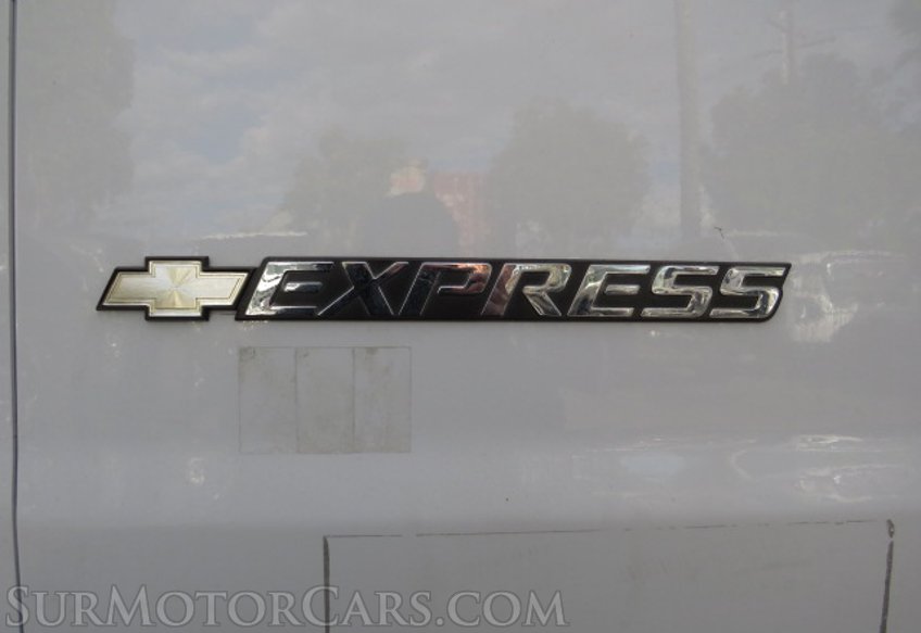 2019 Chevrolet Express Cargo Van - Image 14