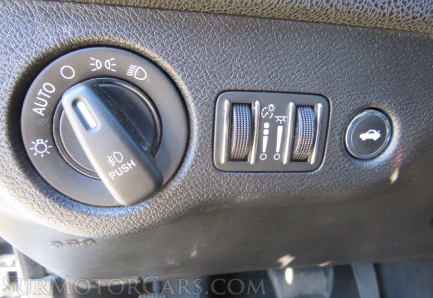 2019 Dodge Charger - Image 37