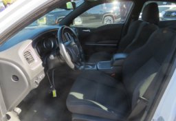 2019 Dodge Charger - Image 25