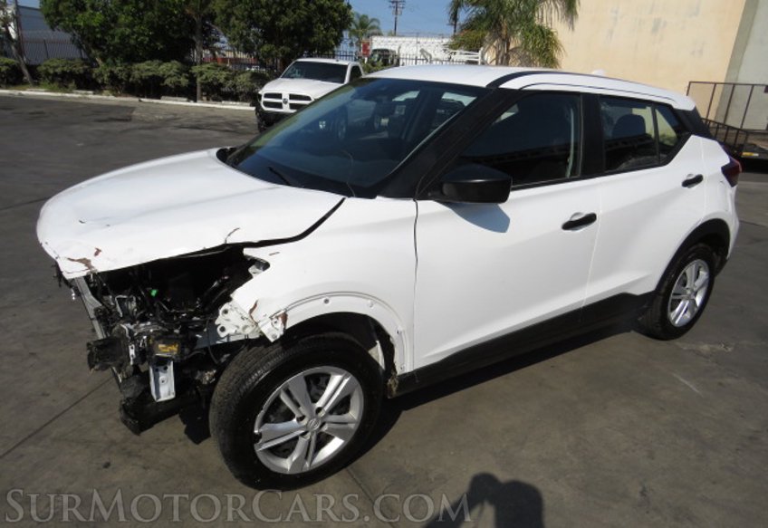 2021 Nissan Kicks - Image 2