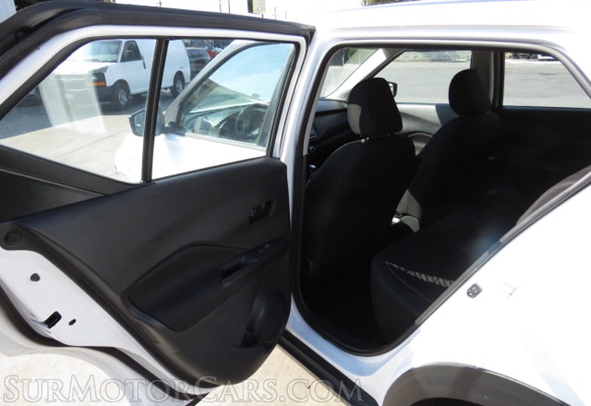 2021 Nissan Kicks - Image 20