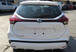 2021 Nissan Kicks - Image 9