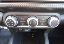 2021 Nissan Kicks - Image 37