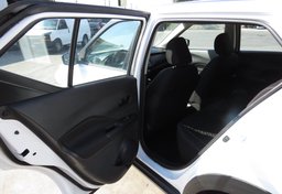 2021 Nissan Kicks - Image 20