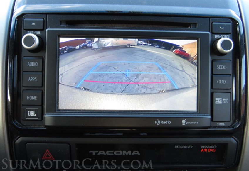 2015 Toyota Tacoma - Image 39